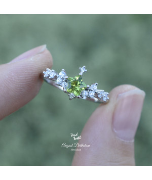 August Birthstone-Lucky Star Ring